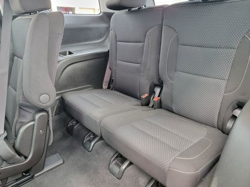 Used 2023 GMC Acadia SLE w/ Driver Convenience Package image 14