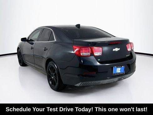 Used 2015 Chevrolet Malibu LT w/ Power Convenience Package FWD image 5