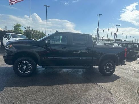 New 2026 Chevrolet Silverado 1500 ZR2 w/ LPO, Dark Essentials Package AWD/4WD image 6