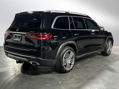 Certified 2025 Mercedes-Benz GLS 450 4MATIC image 3