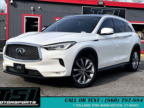 Used 2019 INFINITI QX50 Luxe w/ Navigation Package image 2