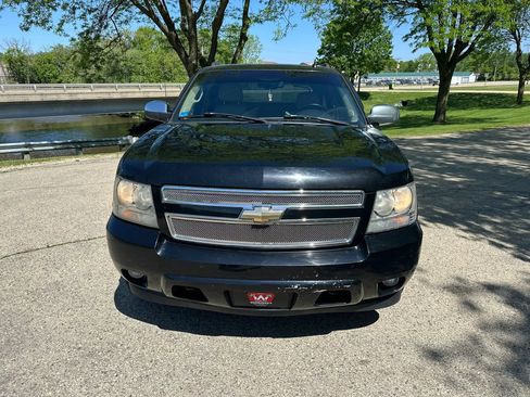 Used 2007 Chevrolet Avalanche LTZ w/ LTZ Preferred Equipment Group AWD/4WD image 3