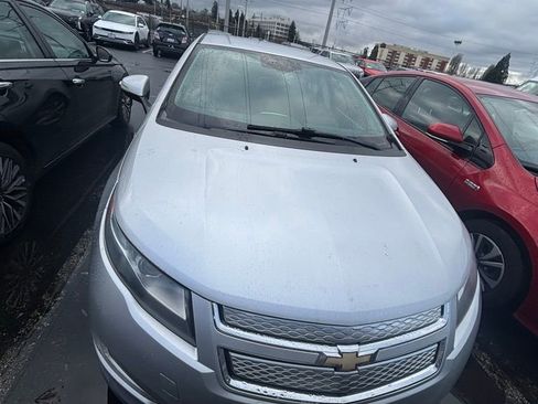 Used 2013 Chevrolet Volt image 2