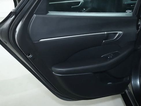 Used 2024 Hyundai Sonata SEL w/ Convenience Package FWD image 13