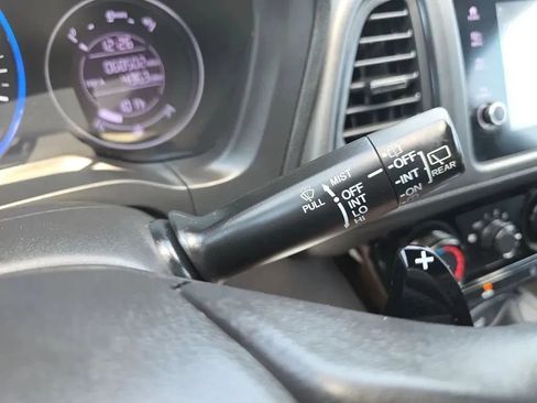 Used 2019 Honda HR-V Sport image 23