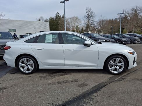 Used 2025 Audi A5 2.0T Premium w/ Convenience Package image 7