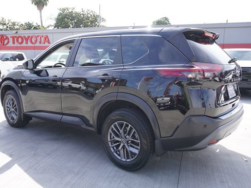 Used 2023 Nissan Rogue S FWD image 5