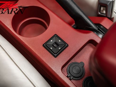 Used 1992 Ford Mustang GT RWD image 45