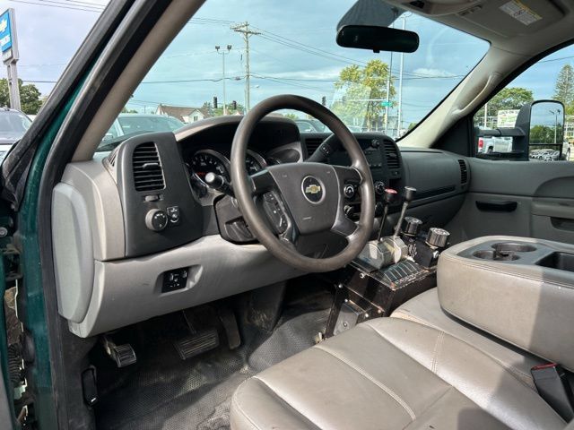 Used 2013 Chevrolet Silverado 3500 W/T RWD image 25