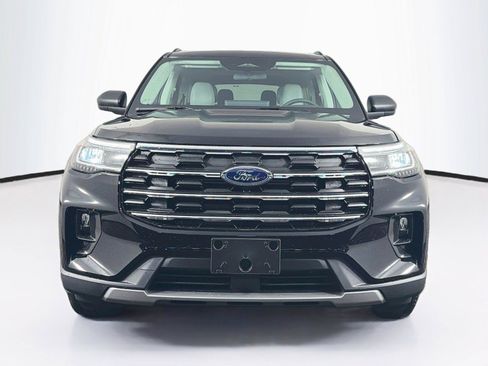 New 2026 Ford Explorer Active w/ Active Comfort Package AWD/4WD image 6