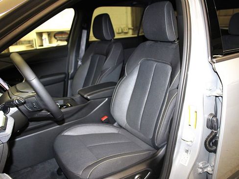 New 2026 Jeep Cherokee Laredo AWD/4WD image 24