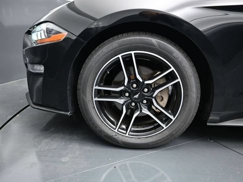 Used 2022 Ford Mustang Premium RWD image 18