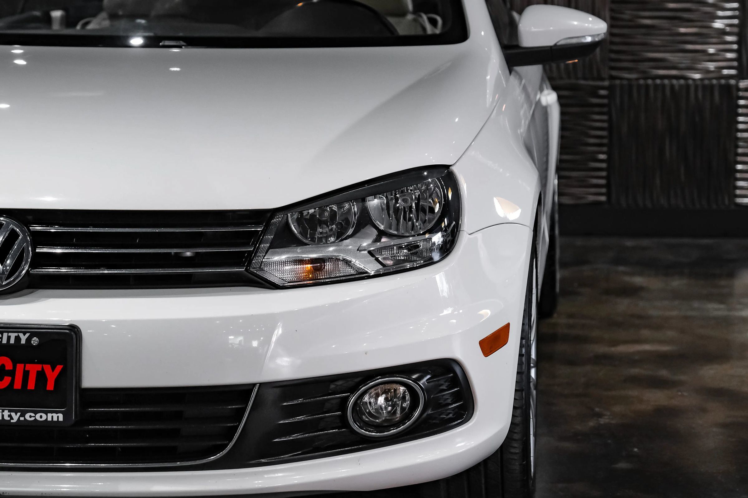 Used 2012 Volkswagen Eos Komfort FWD image 33
