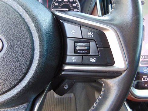 Used 2022 Subaru Outback Touring image 17