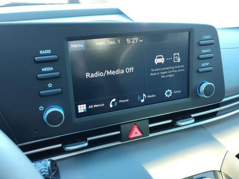 New 2026 Hyundai Elantra Sport FWD image 22
