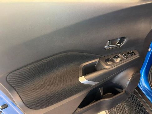Certified 2023 Nissan Kicks SV image 14