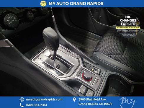 Used 2023 Subaru Forester Premium image 28