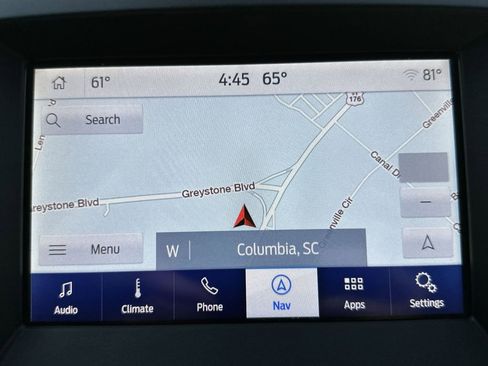 Used 2019 Ford Edge Titanium image 18