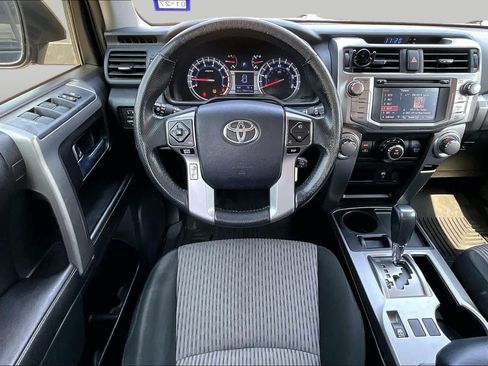 Used 2016 Toyota 4Runner SR5 RWD image 5