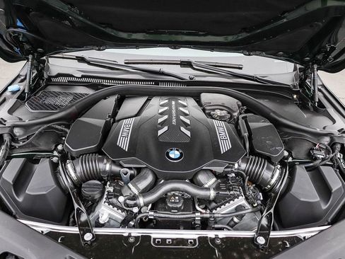 Used 2026 BMW M850i xDrive image 31