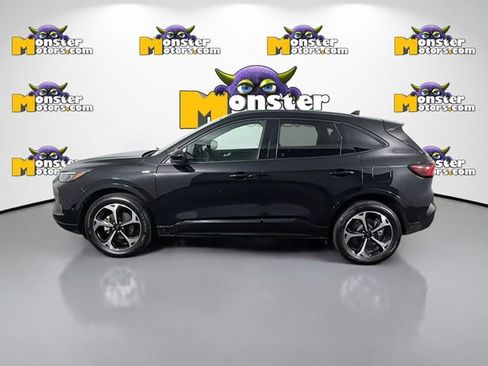 Used 2023 Ford Escape ST-Line Elite w/ Premium Technology Package image 8