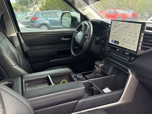 Used 2024 Toyota Tundra Limited image 15