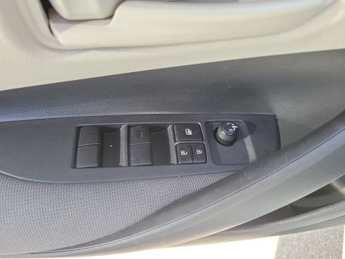 Used 2023 Toyota Corolla LE w/ LE Premium Package image 19