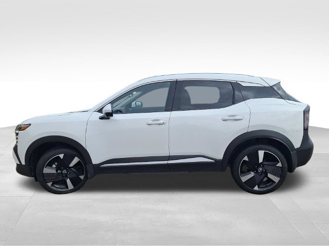 Certified 2025 Nissan Kicks SR AWD/4WD image 5