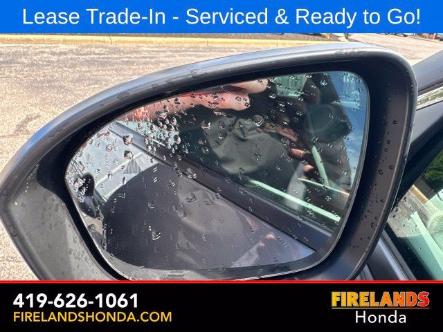 Used 2025 Nissan Rogue S FWD image 10