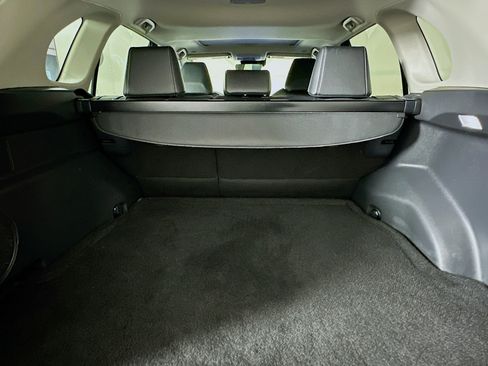 Used 2024 Toyota RAV4 Limited image 31