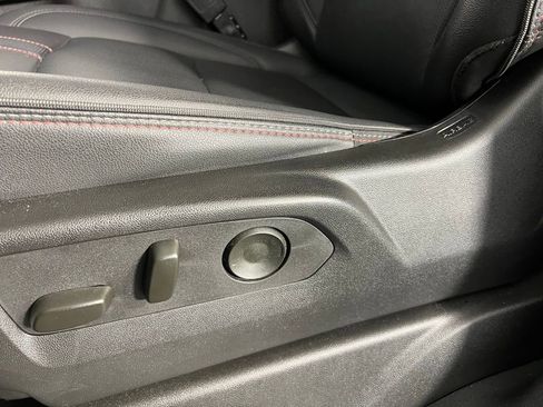 Used 2025 Chevrolet Tahoe RST image 23