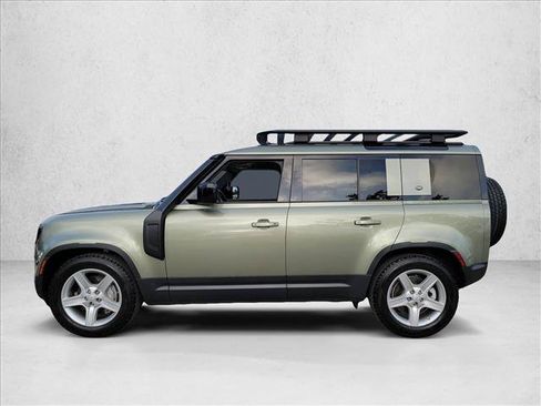Used 2020 Land Rover Defender 110 First Edition AWD/4WD image 8