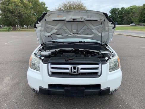 Used 2006 Honda Pilot EX-L image 2