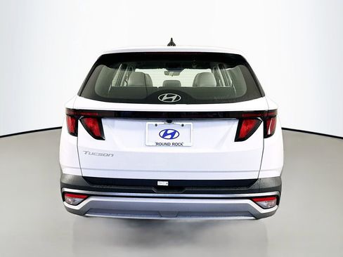 New 2026 Hyundai Tucson SE image 6