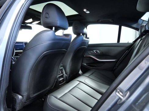 Used 2025 BMW 330i xDrive Sedan image 13