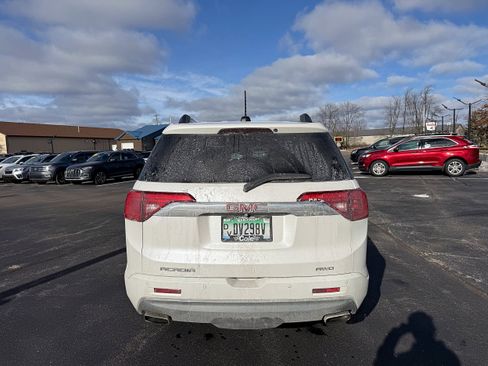 Used 2019 GMC Acadia Denali w/ Technology Package image 8