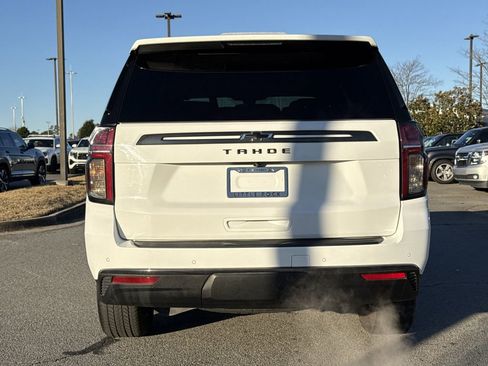 Used 2022 Chevrolet Tahoe Z71 w/ Luxury Package image 4
