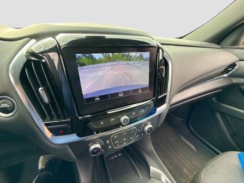 Used 2023 Chevrolet Traverse LT w/ LPO, Floor Liner Package AWD/4WD image 15