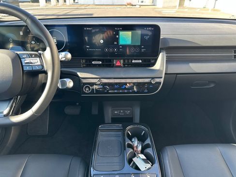 Used 2026 Hyundai Ioniq 5 SEL AWD/4WD image 16