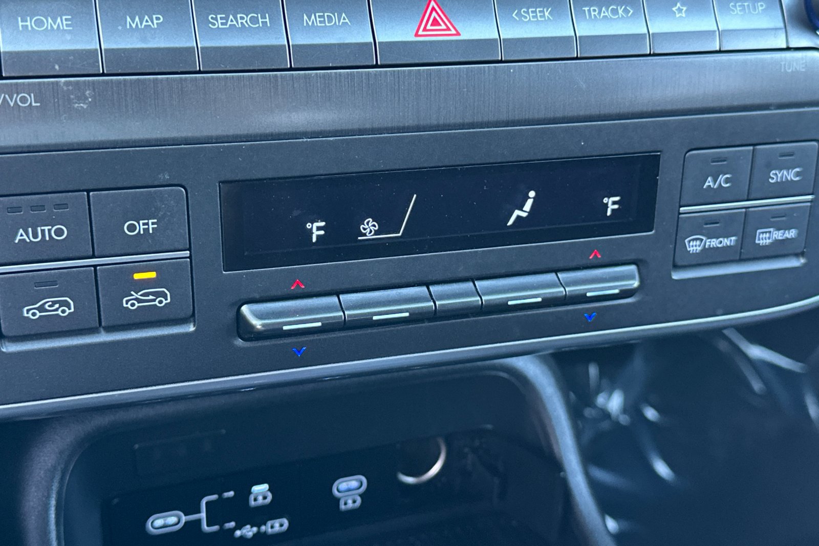 Used 2025 Hyundai Kona SEL AWD/4WD image 19