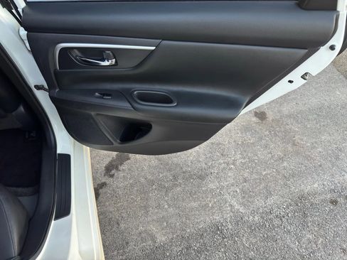 Used 2018 Nissan Altima 2.5 SR w/ SR Special Edition image 10