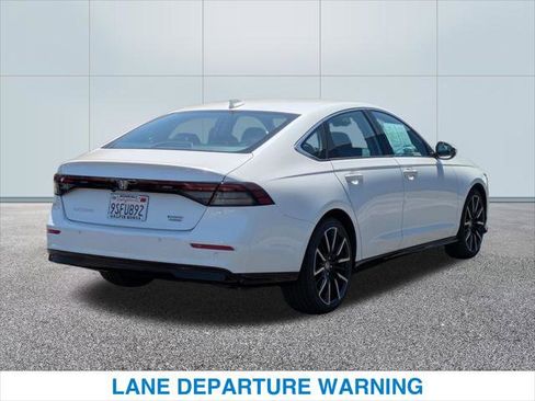 Certified 2024 Honda Accord Touring image 7