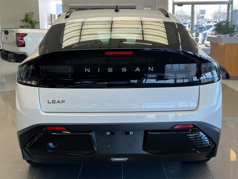 New 2026 Nissan Leaf Platinum+ image 41