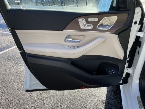 New 2026 Mercedes-Benz GLE 450 GLE 450 4MATIC Coupe image 15