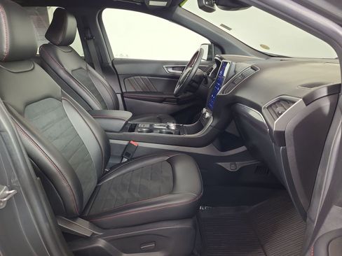 Used 2021 Ford Edge ST-Line AWD/4WD image 21