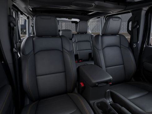 New 2026 Jeep Wrangler Unlimited Sahara AWD/4WD image 16