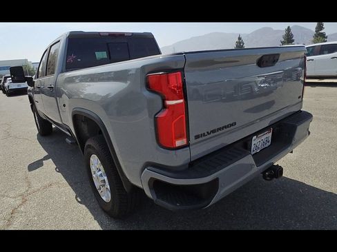 Used 2024 Chevrolet Silverado 2500 LT w/ Z71 Sport Edition AWD/4WD image 7