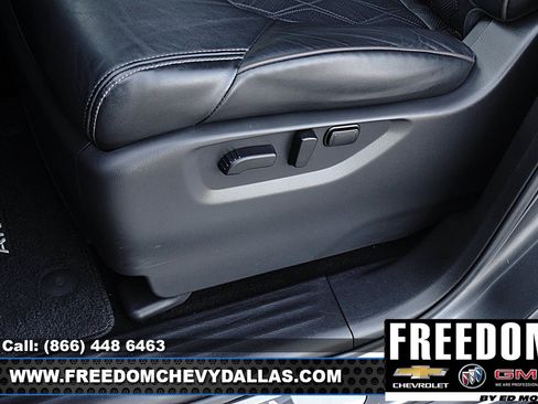 Used 2023 Nissan Armada Platinum w/ Captain's Chairs Package AWD/4WD image 33