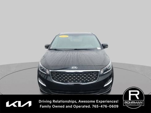 Used 2021 Kia Sedona EX FWD image 2