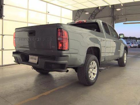 Used 2022 Chevrolet Colorado LT w/ Fleet Safety Package image 3
